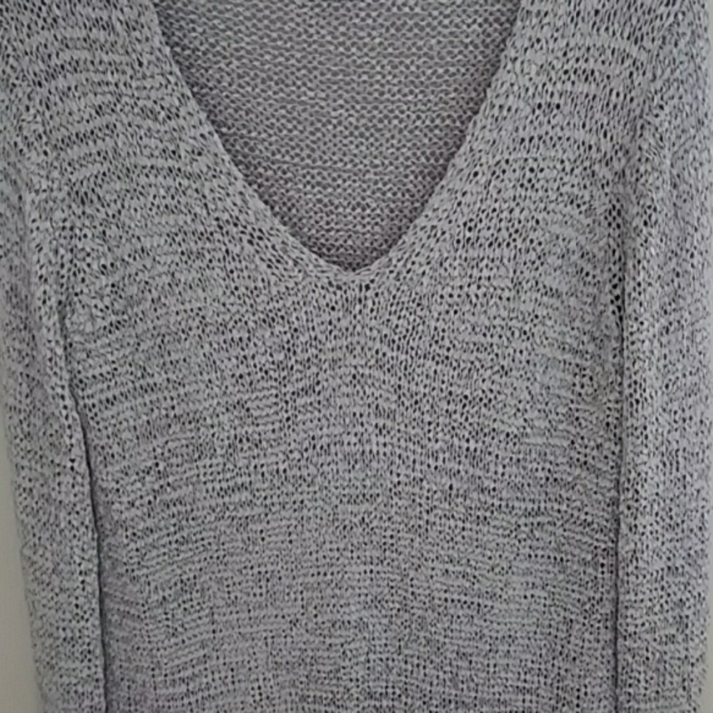 Club Monaco Grey Sweater Size M - Picture 5 of 7